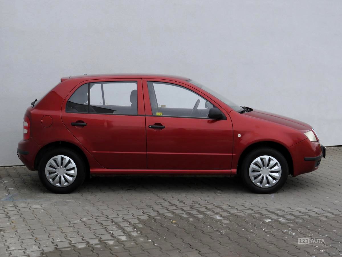 Škoda Fabia, 2002 - pohled č. 4