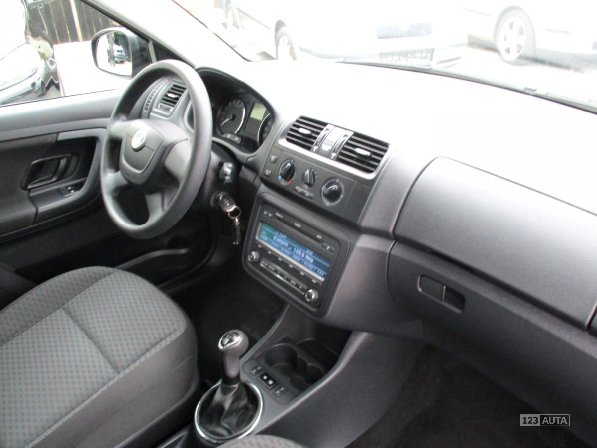 Škoda Fabia, 2011 - pohled č. 11