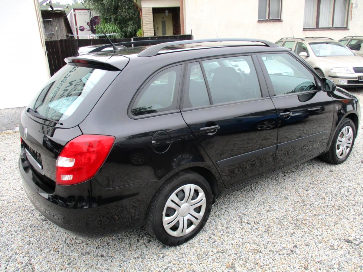 Škoda Fabia, 2011 - pohled č. 4