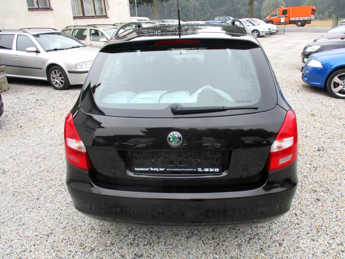 Škoda Fabia, 2011 - pohled č. 6