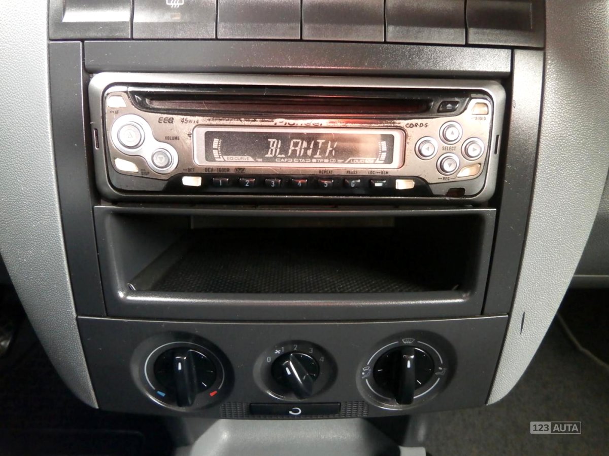 Škoda Fabia, 2002 - pohled č. 9