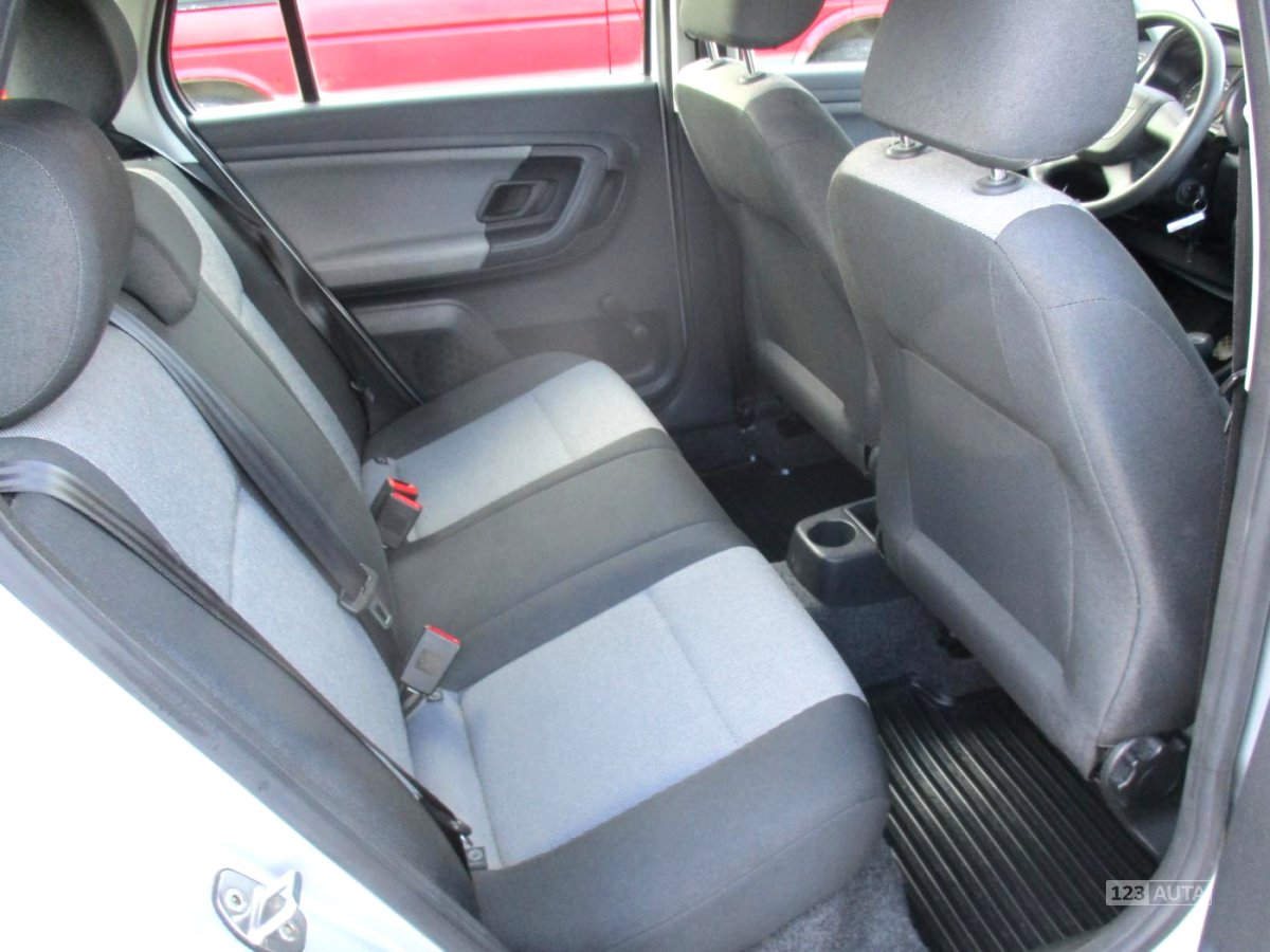 Škoda Fabia, 2010 - pohled č. 13