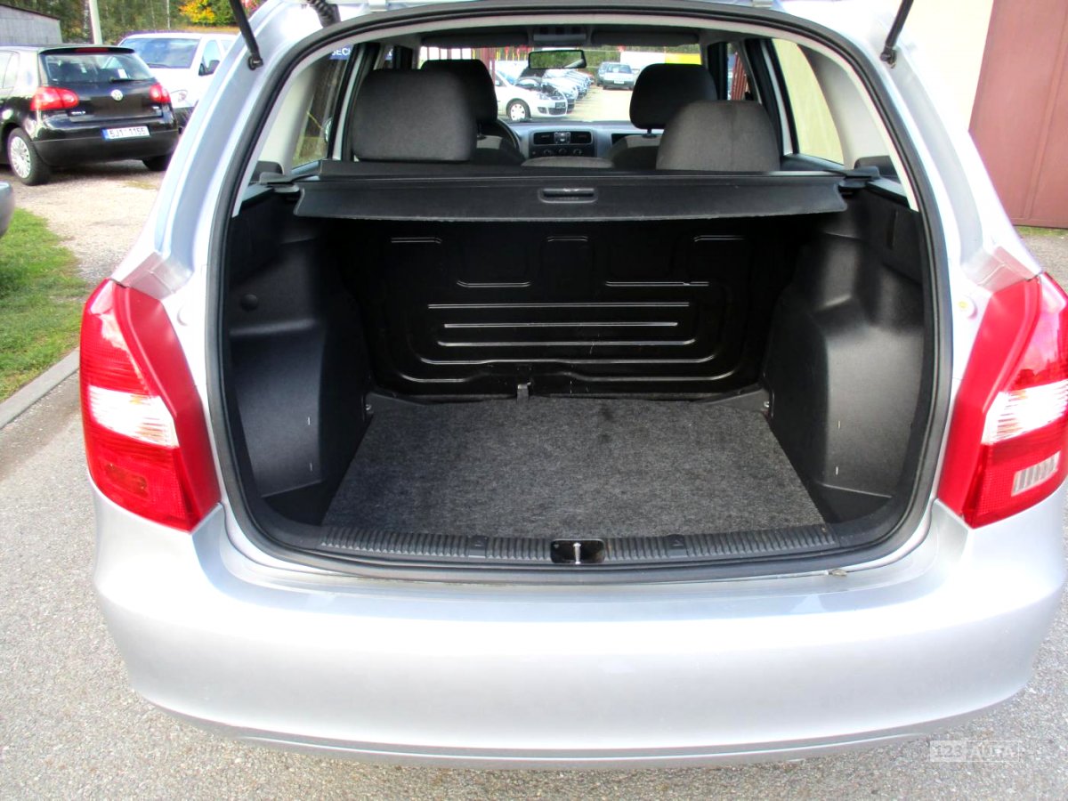 Škoda Fabia, 2010 - pohled č. 17