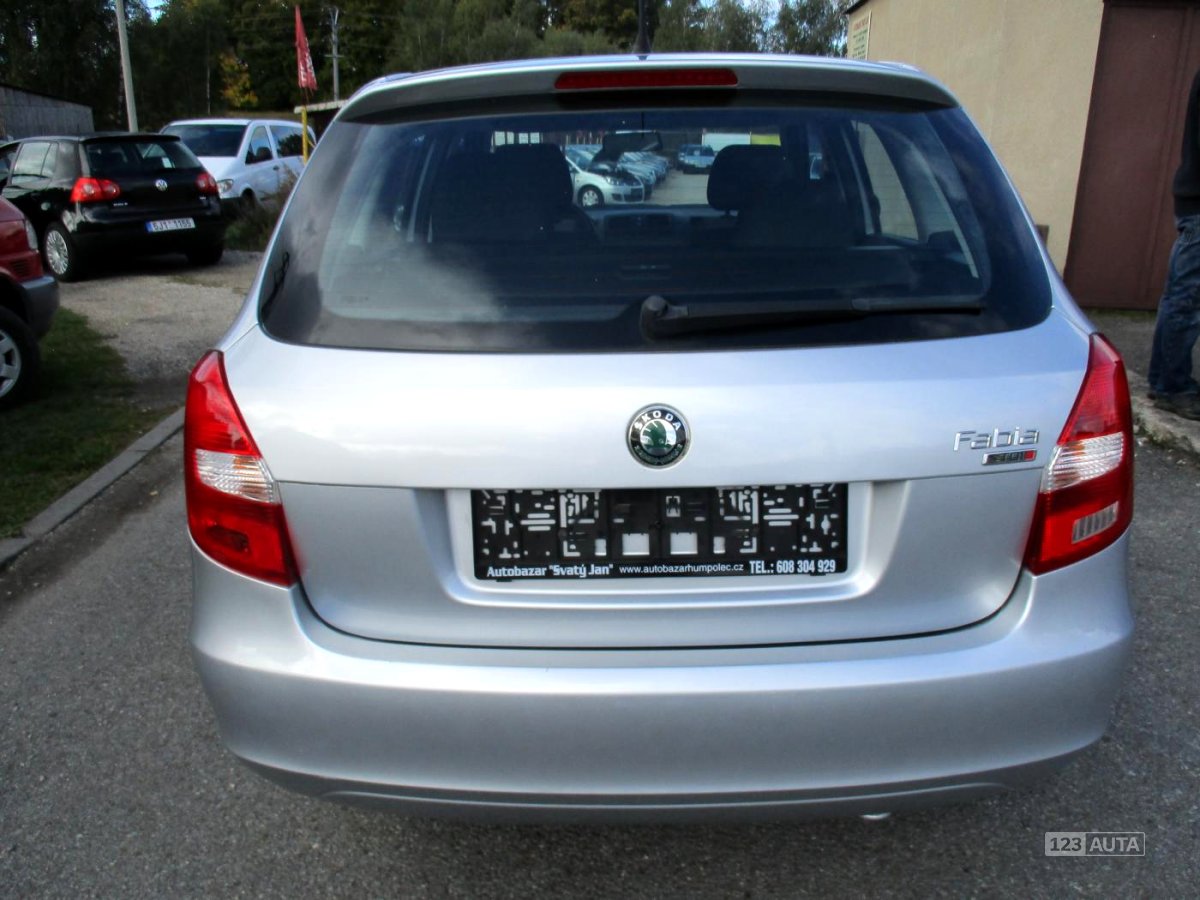 Škoda Fabia, 2010 - pohled č. 4