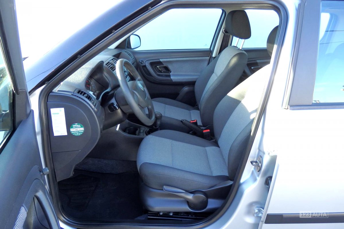 Škoda Fabia, 2010 - pohled č. 9