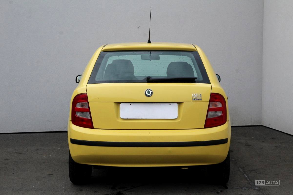 Škoda Fabia, 2002 - pohled č. 6