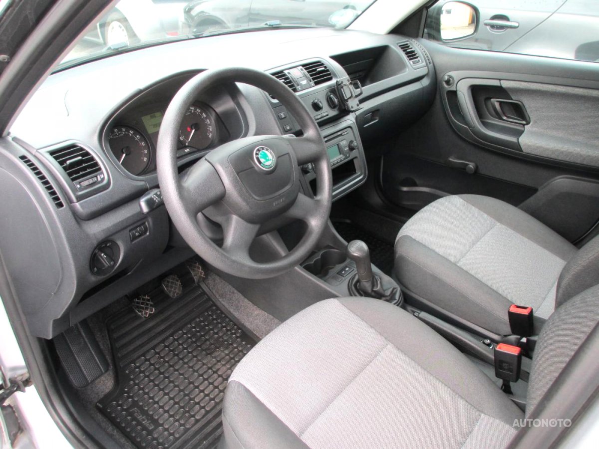 Škoda Fabia, 2011 - pohled č. 7