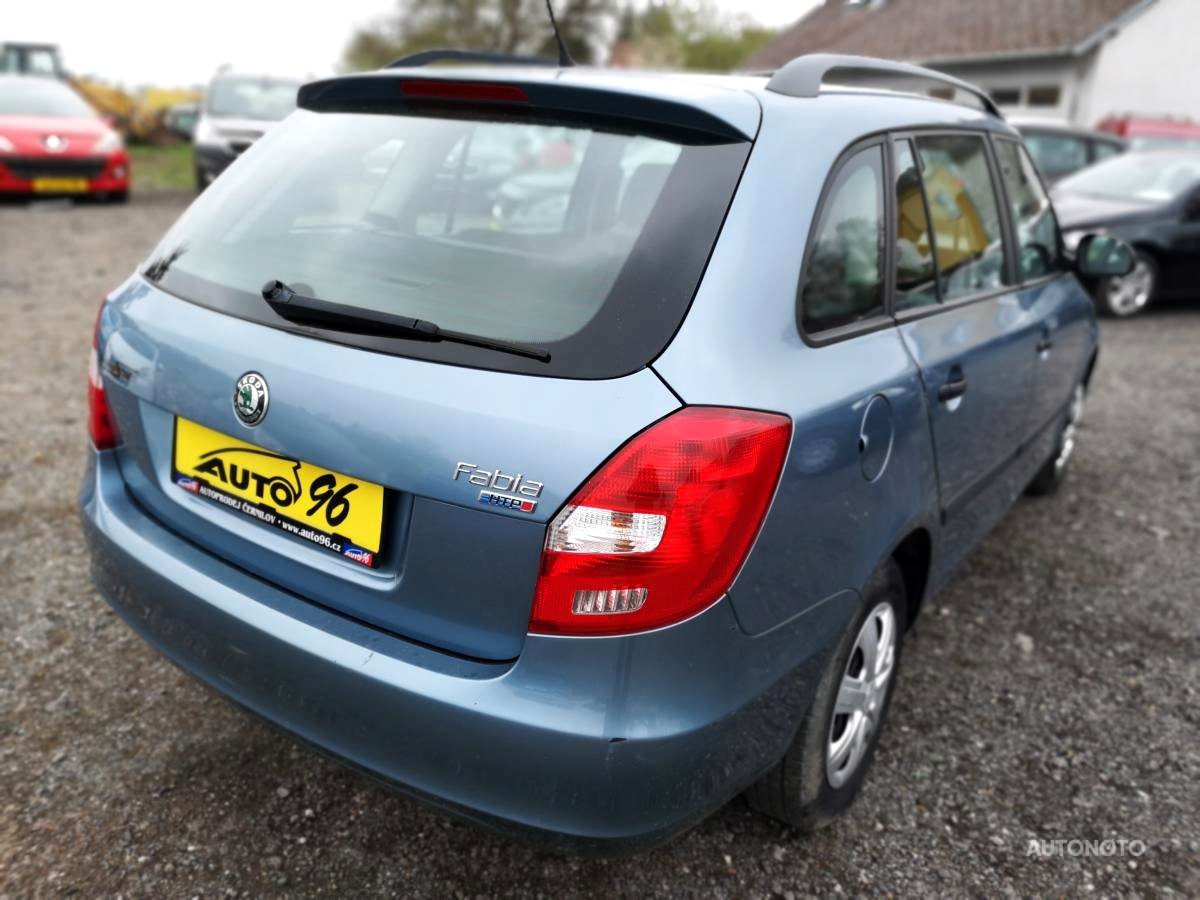 Škoda Fabia, 2011 - pohled č. 2