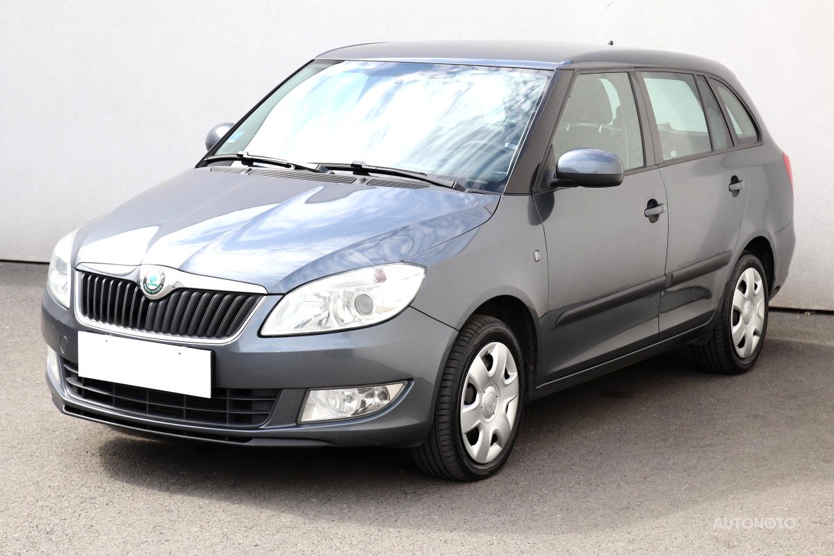 Škoda Fabia, 2012 - pohled č. 3