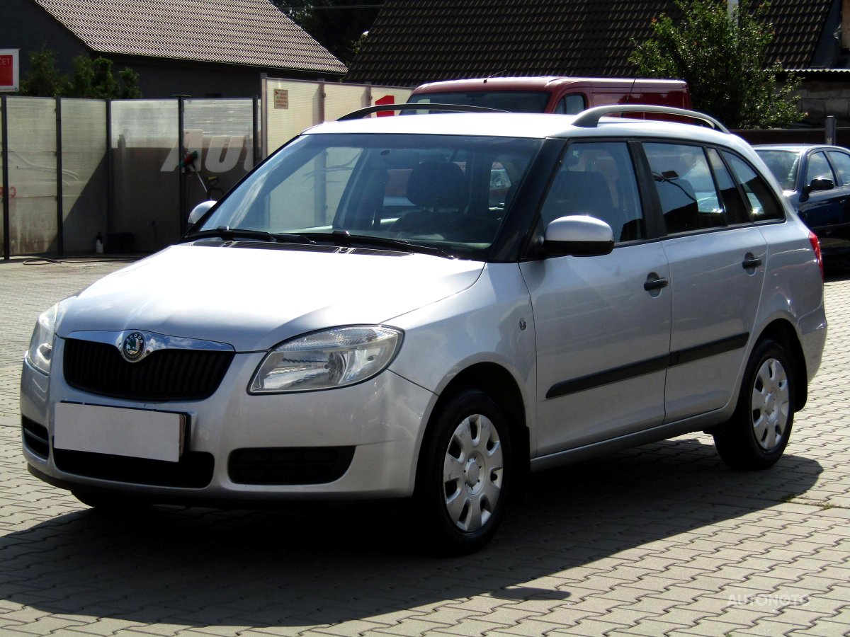 Škoda Fabia, 2010 - pohled č. 3