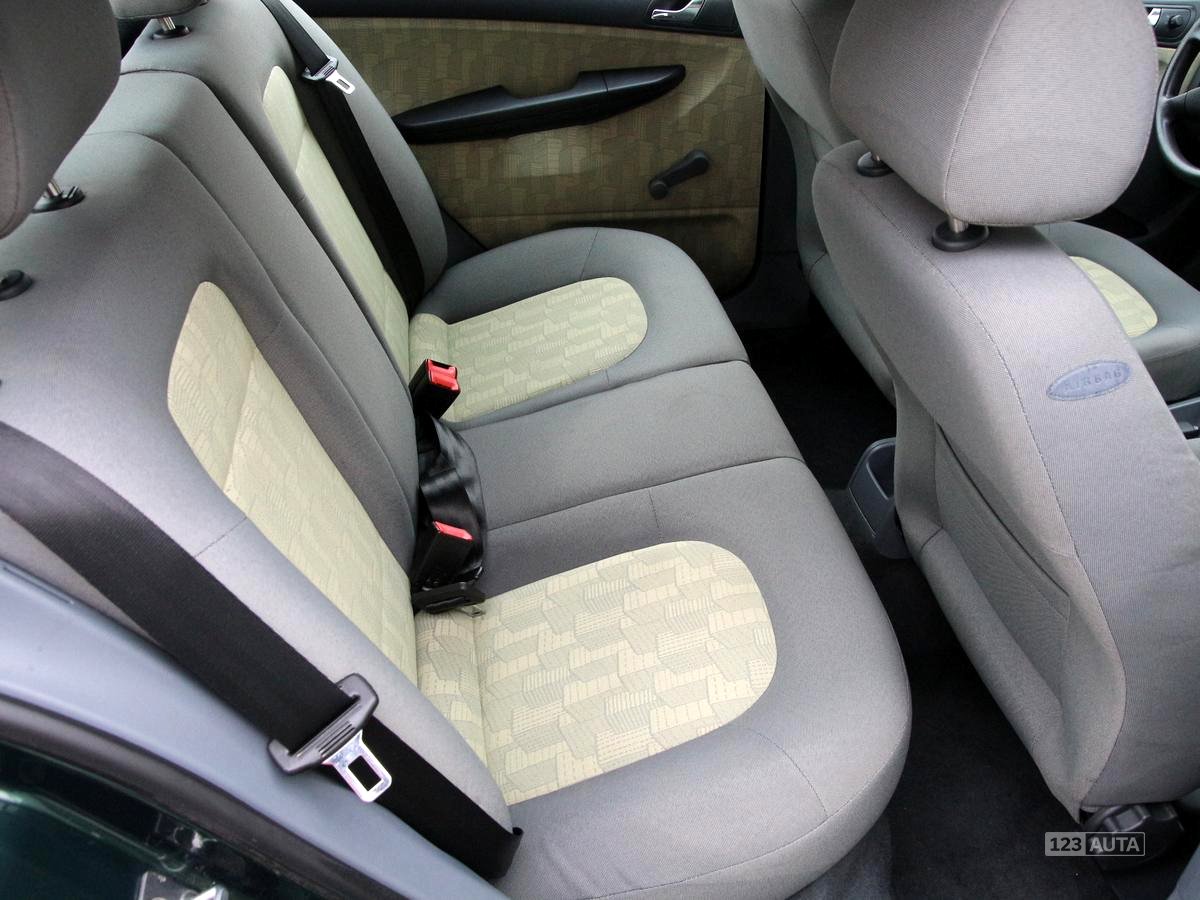 Škoda Fabia, 2000 - pohled č. 17