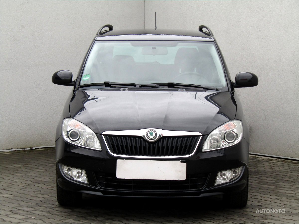 Škoda Fabia, 2012 - pohled č. 2