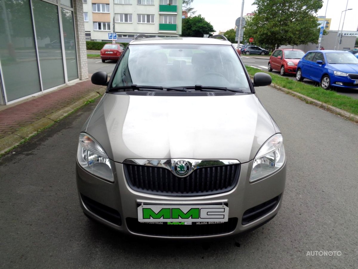 Škoda Fabia, 2010 - pohled č. 2