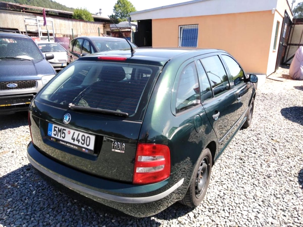 Škoda Fabia, 2003 - pohled č. 3
