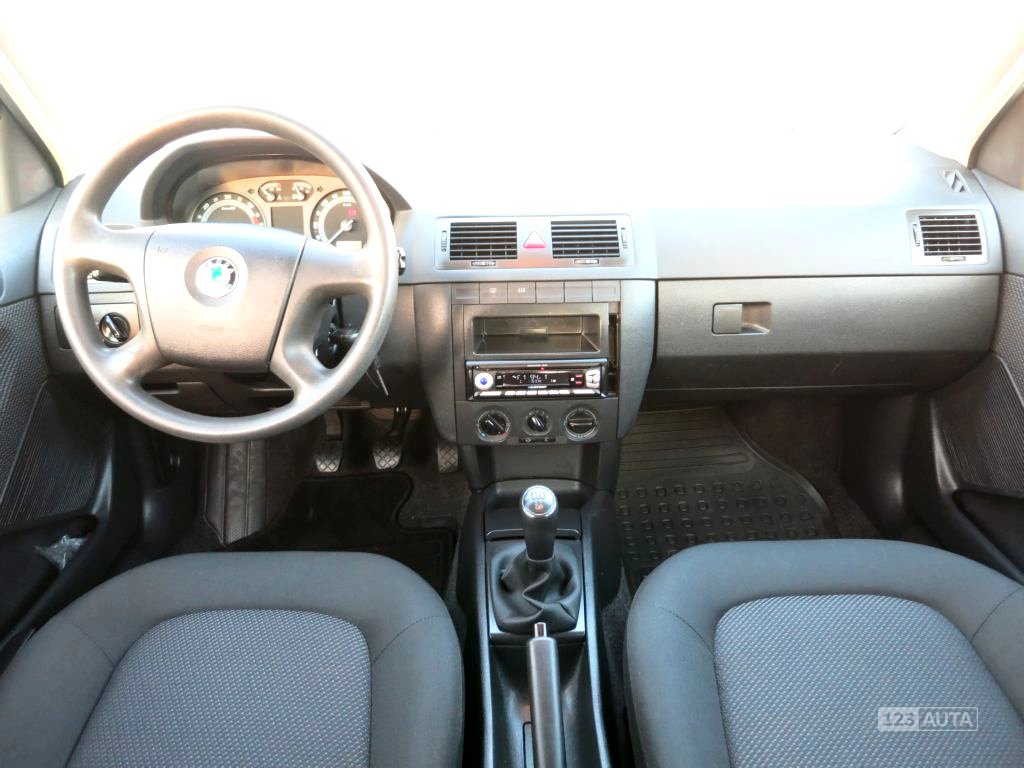 Škoda Fabia, 2005 - pohled č. 16