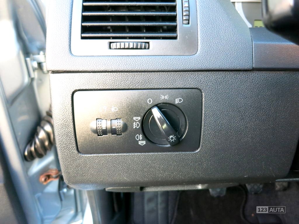 Škoda Fabia, 2005 - pohled č. 25