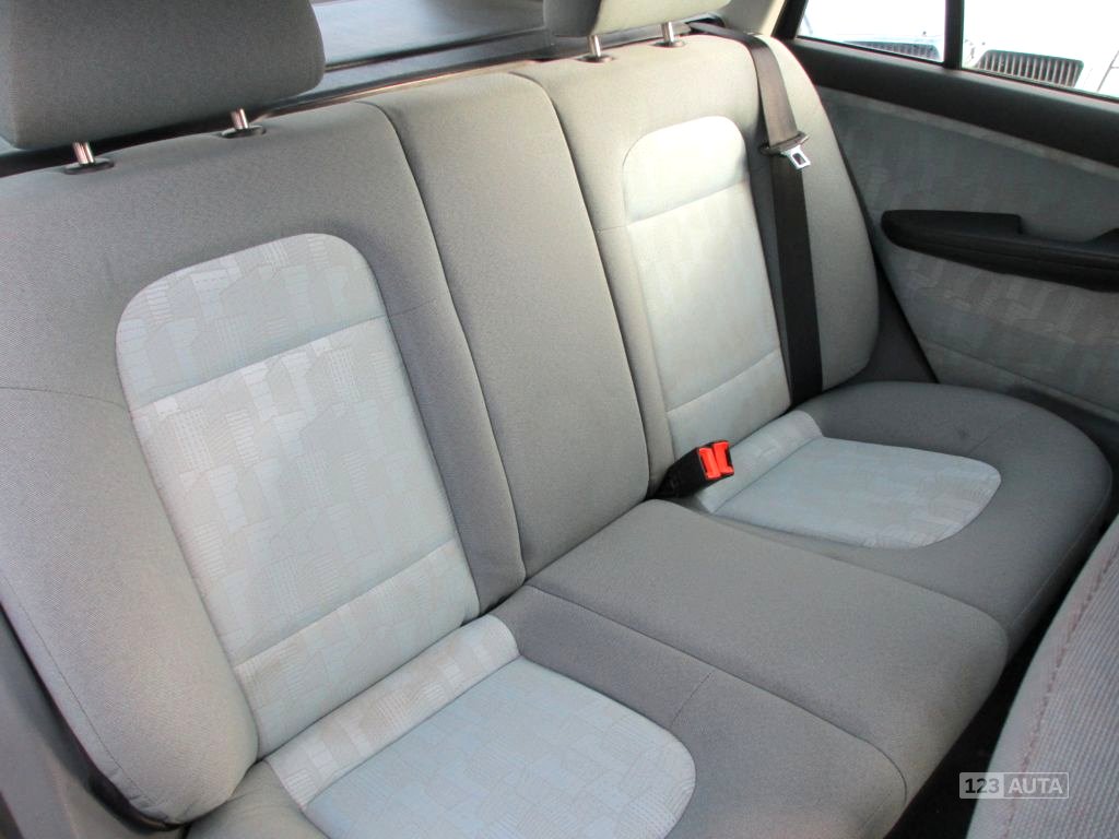 Škoda Fabia, 2002 - pohled č. 17