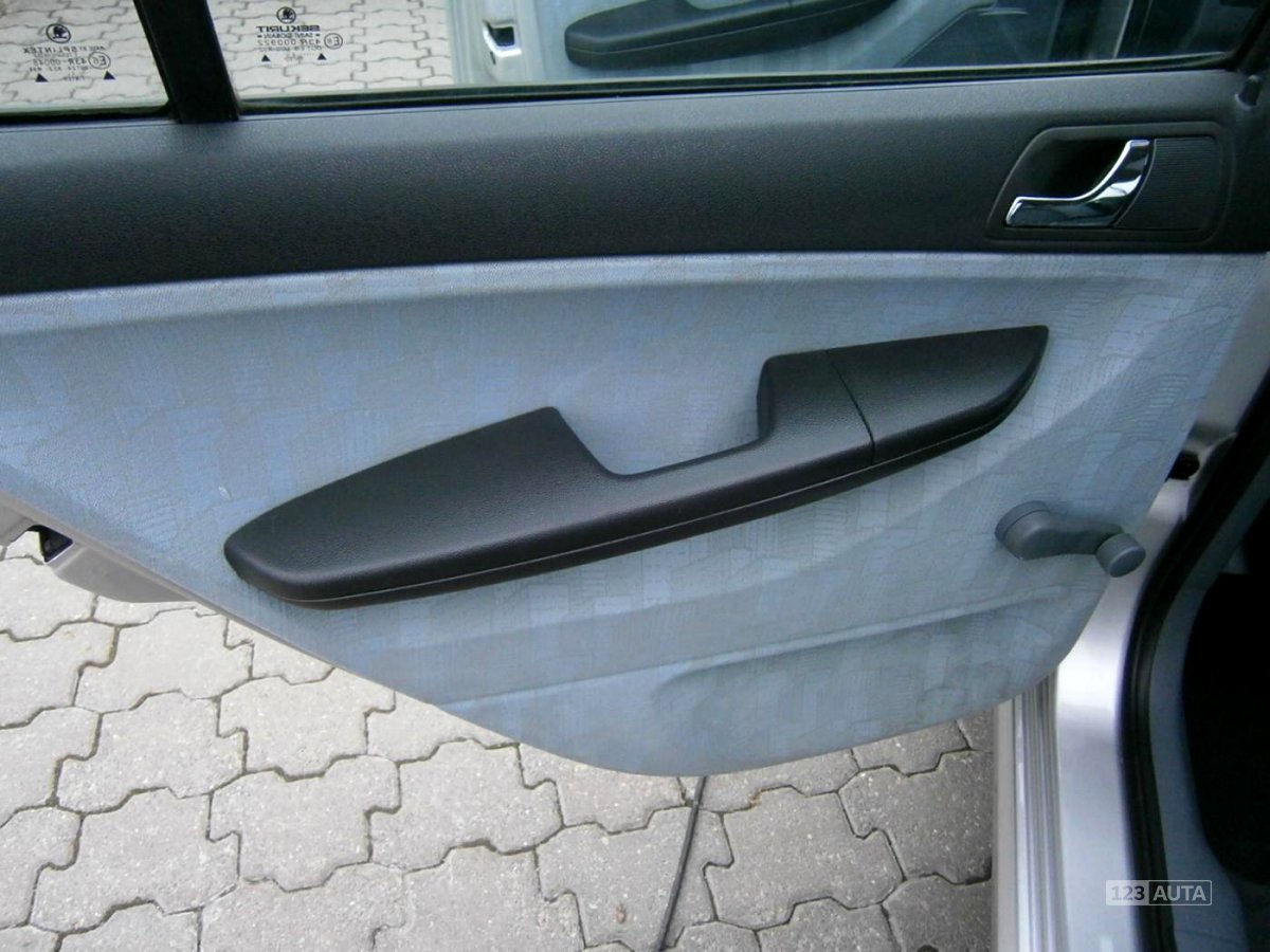 Audi A4, 2005 - pohled č. 10