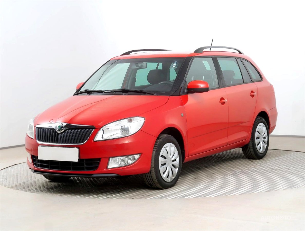 Škoda Fabia, 2013 - pohled č. 3