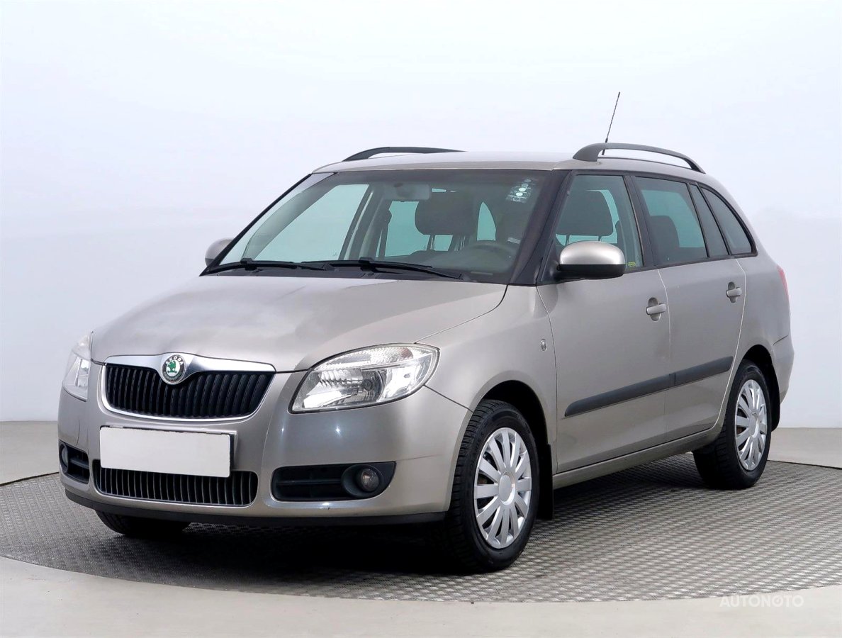 Škoda Fabia, 2009 - pohled č. 3