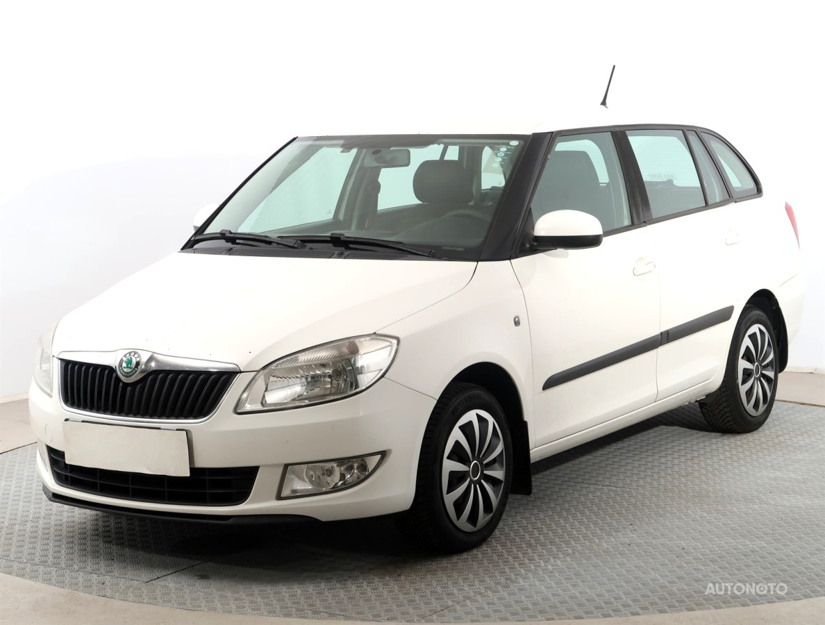 Škoda Fabia, 2011 - pohled č. 3