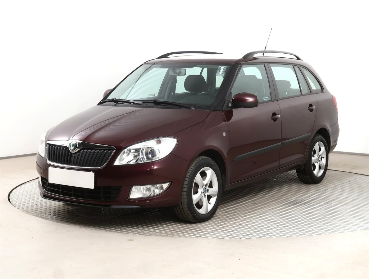 Škoda Fabia, 2011 - pohled č. 3