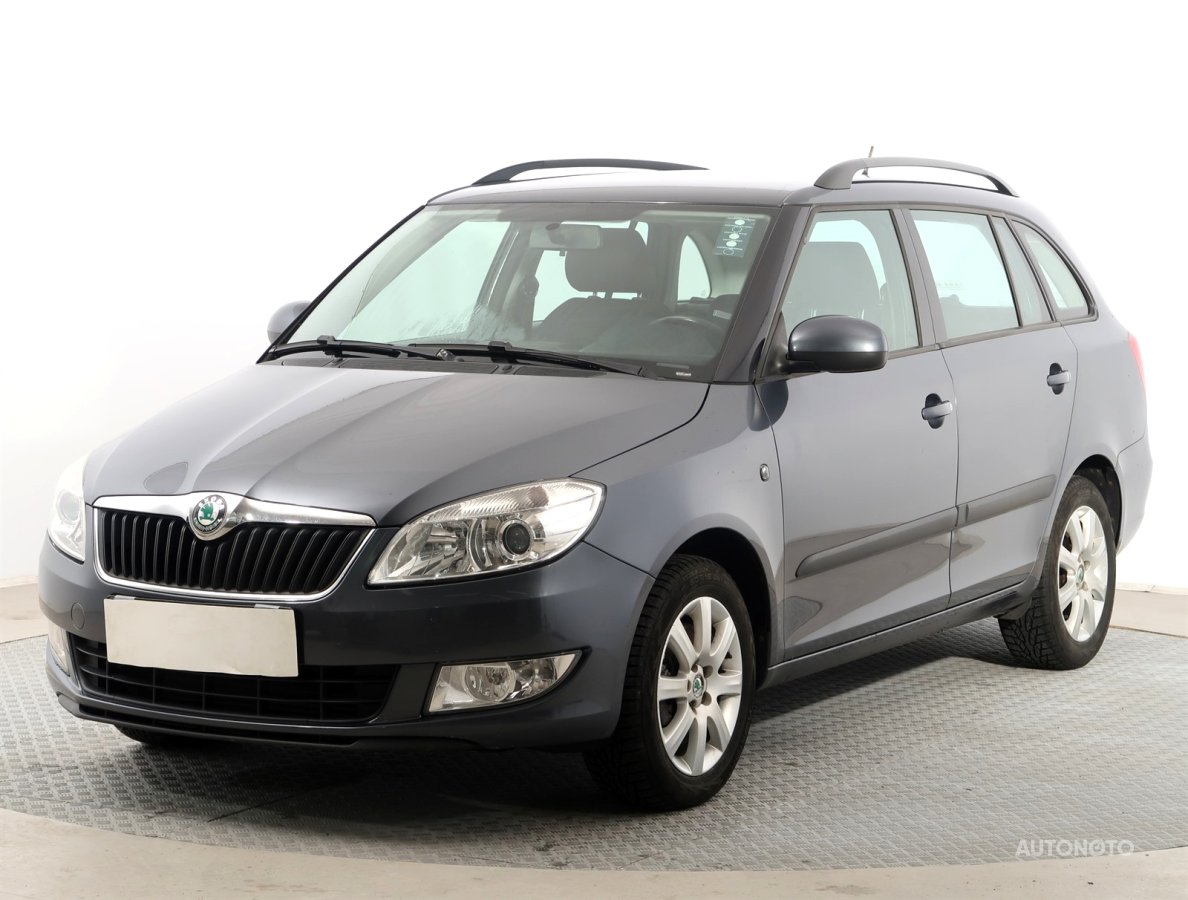 Škoda Fabia, 2012 - pohled č. 3