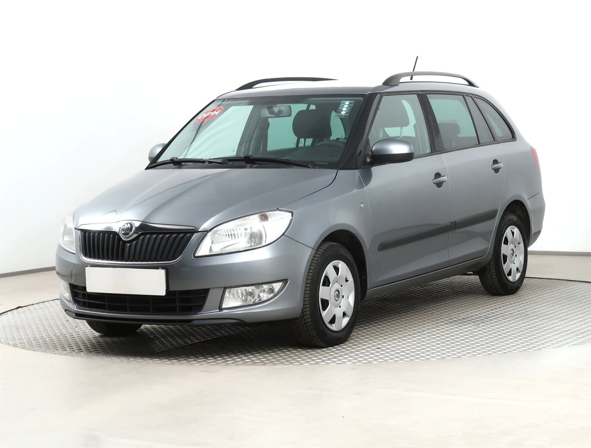 Škoda Fabia, 2013 - pohled č. 3