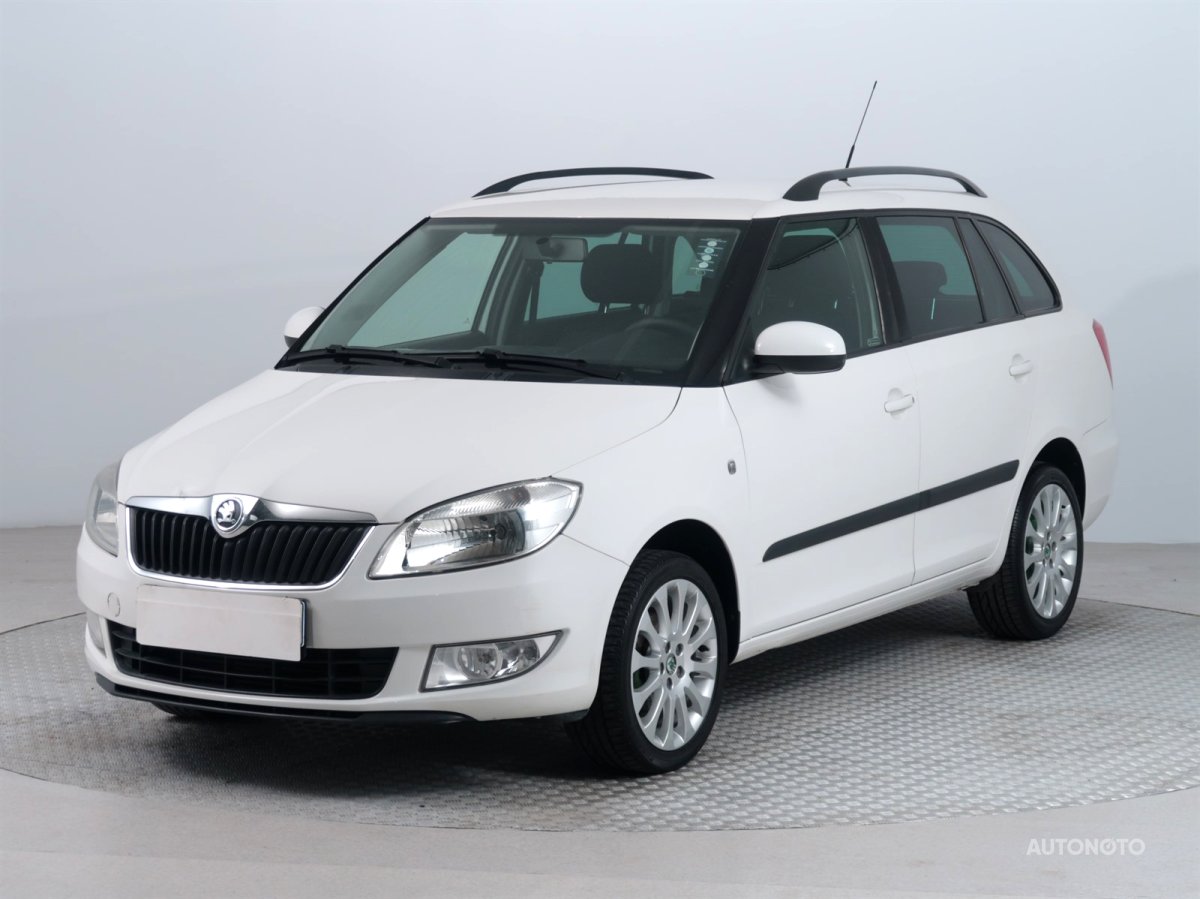 Škoda Fabia, 2013 - pohled č. 3