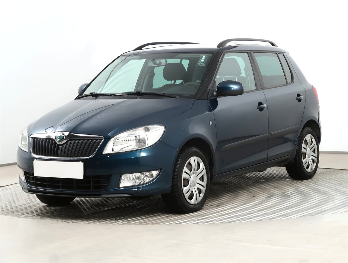 Škoda Fabia, 2012 - pohled č. 3