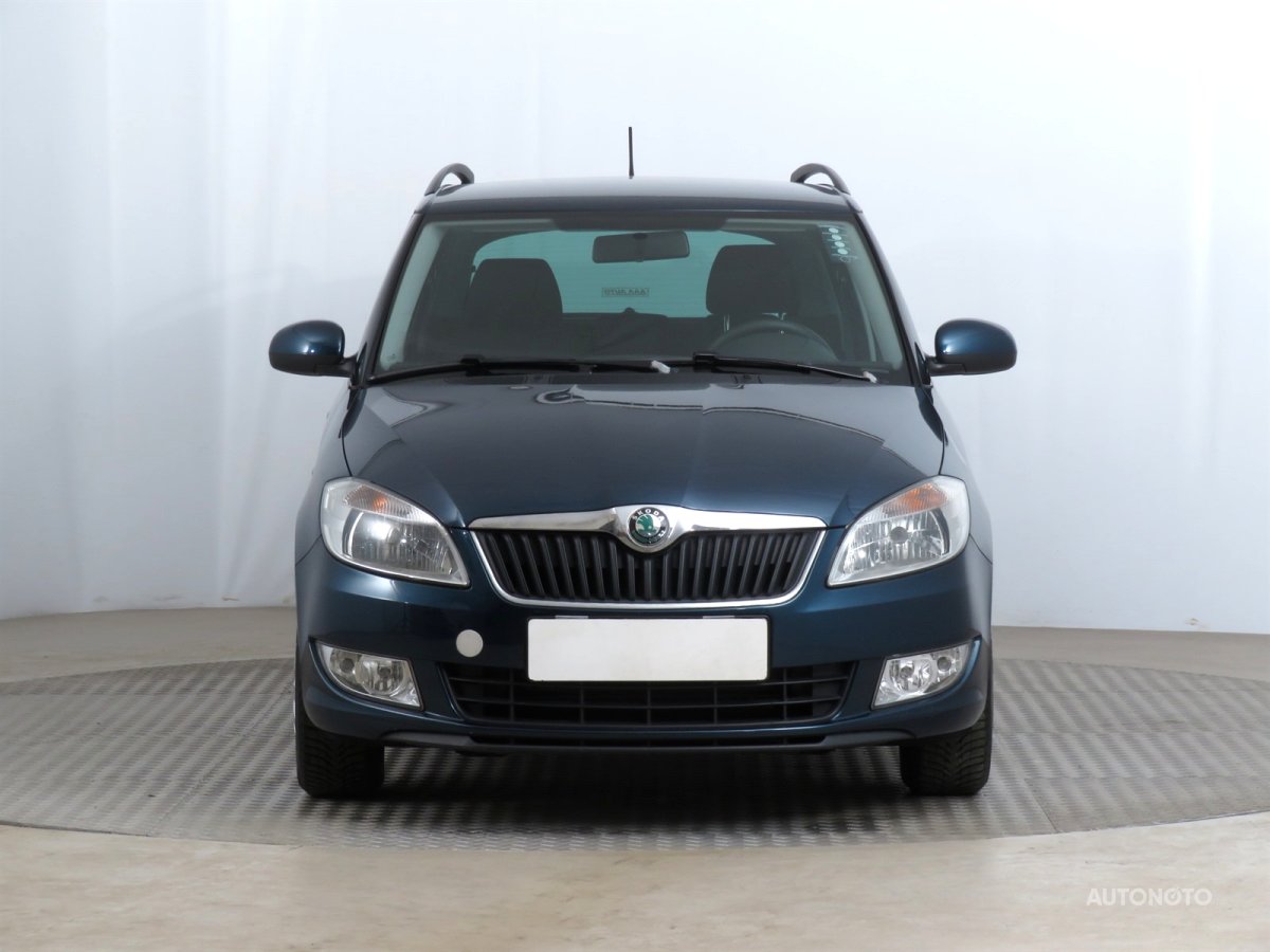 Škoda Fabia, 2012 - pohled č. 2