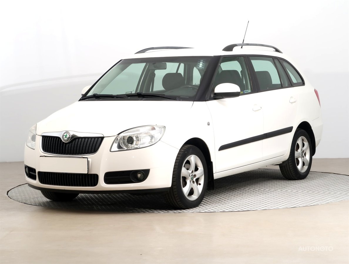 Škoda Fabia, 2009 - pohled č. 3