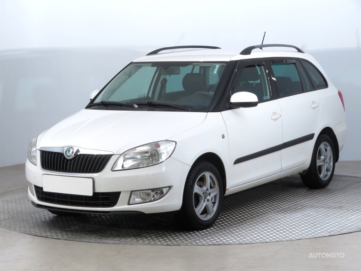Škoda Fabia, 2012 - pohled č. 3