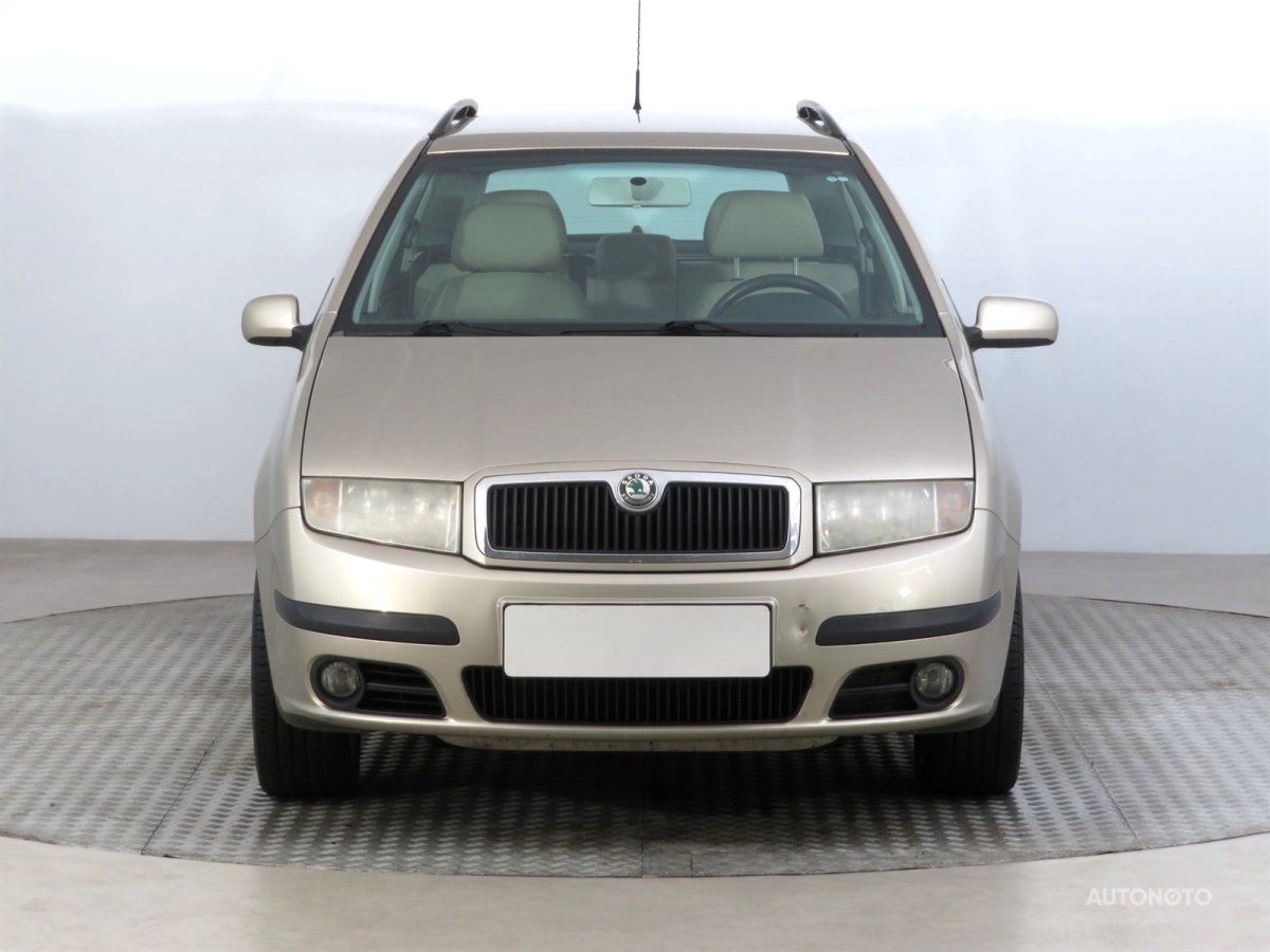 Škoda Fabia, 2005 - pohled č. 2