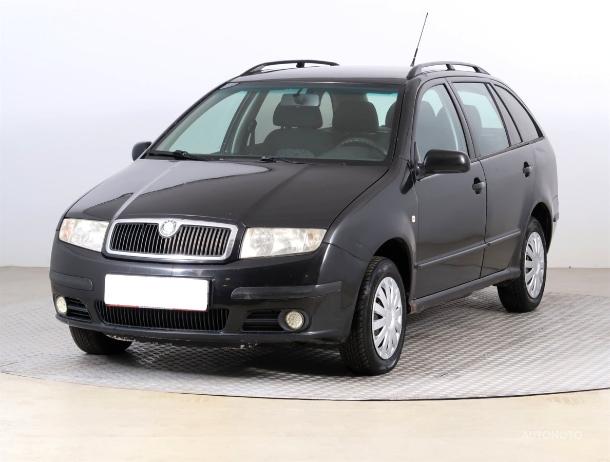 Škoda Fabia, 2005 - pohled č. 3