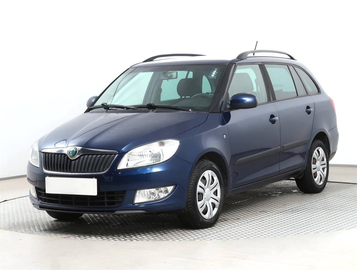 Škoda Fabia, 2013 - pohled č. 3
