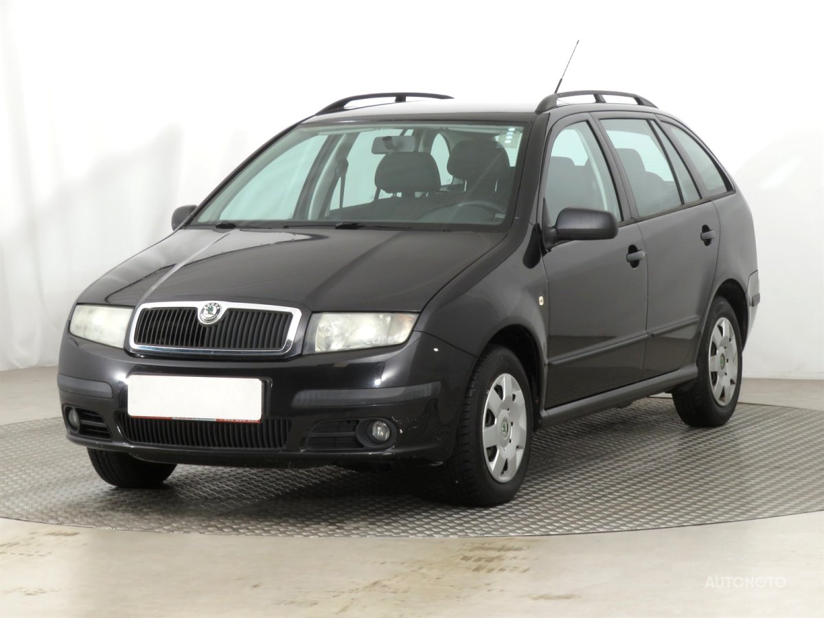 Škoda Fabia, 2004 - pohled č. 3