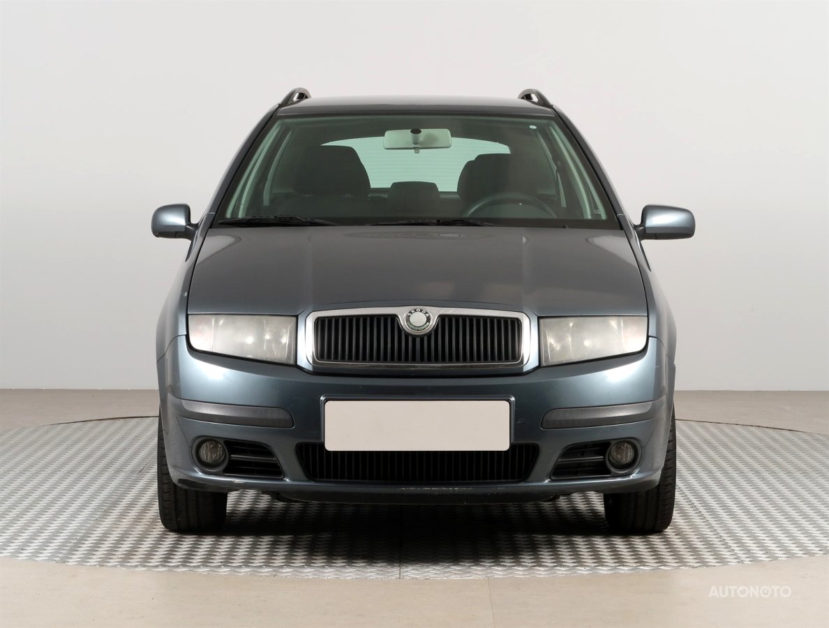 Škoda Fabia, 2005 - pohled č. 2