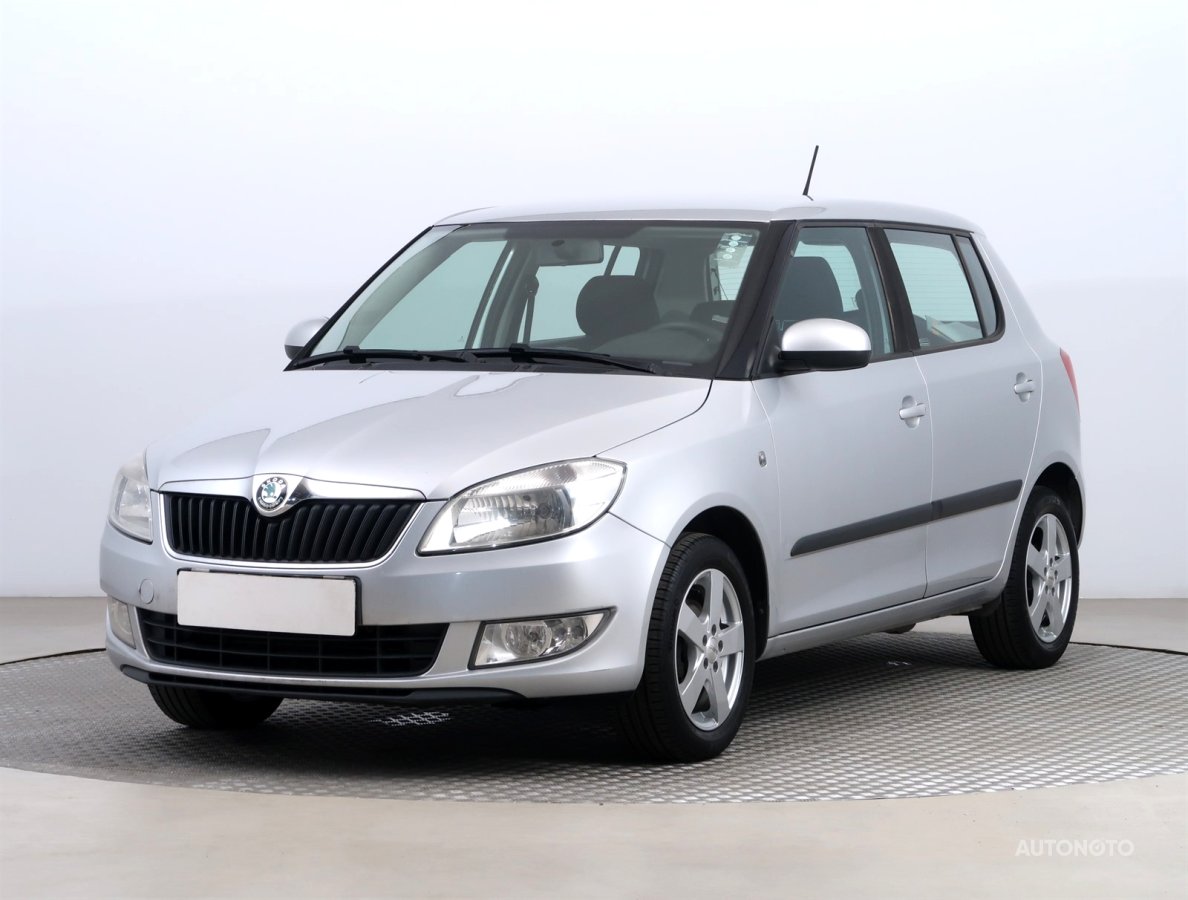 Škoda Fabia, 2012 - pohled č. 3