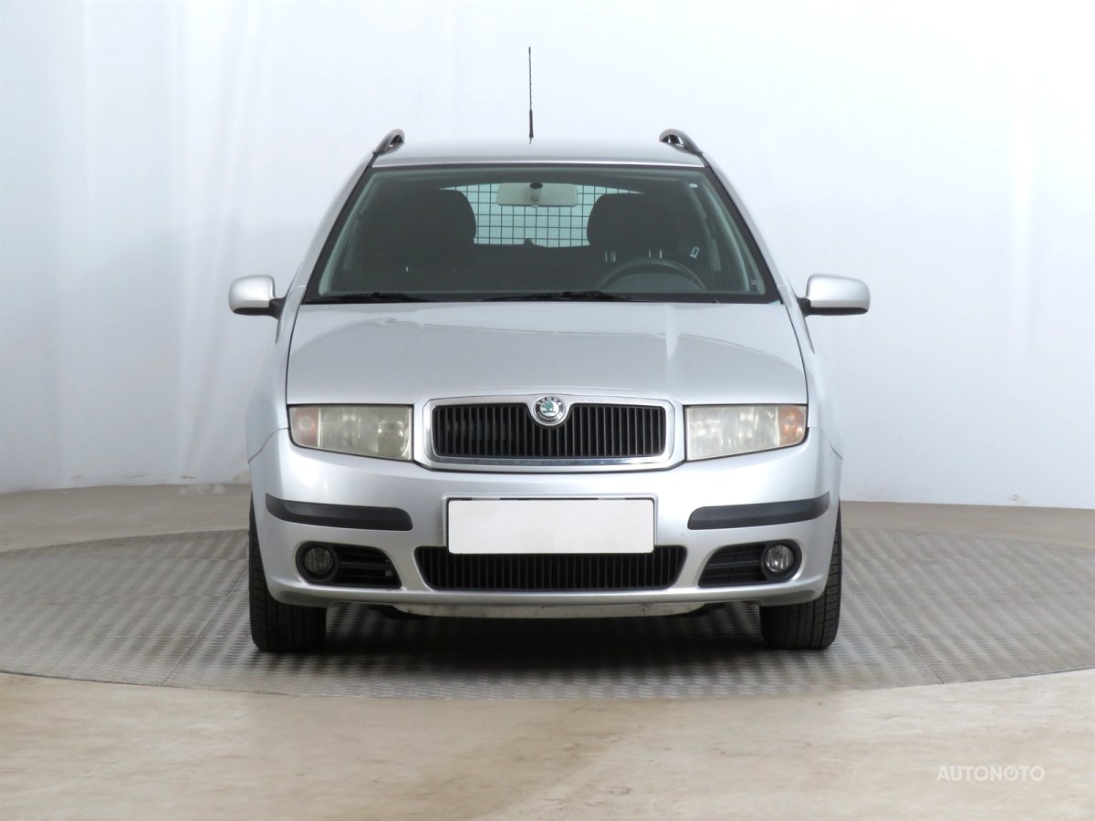 Škoda Fabia, 2005 - pohled č. 2