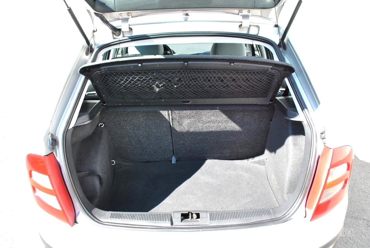 Škoda Fabia, 1999 - pohled č. 10