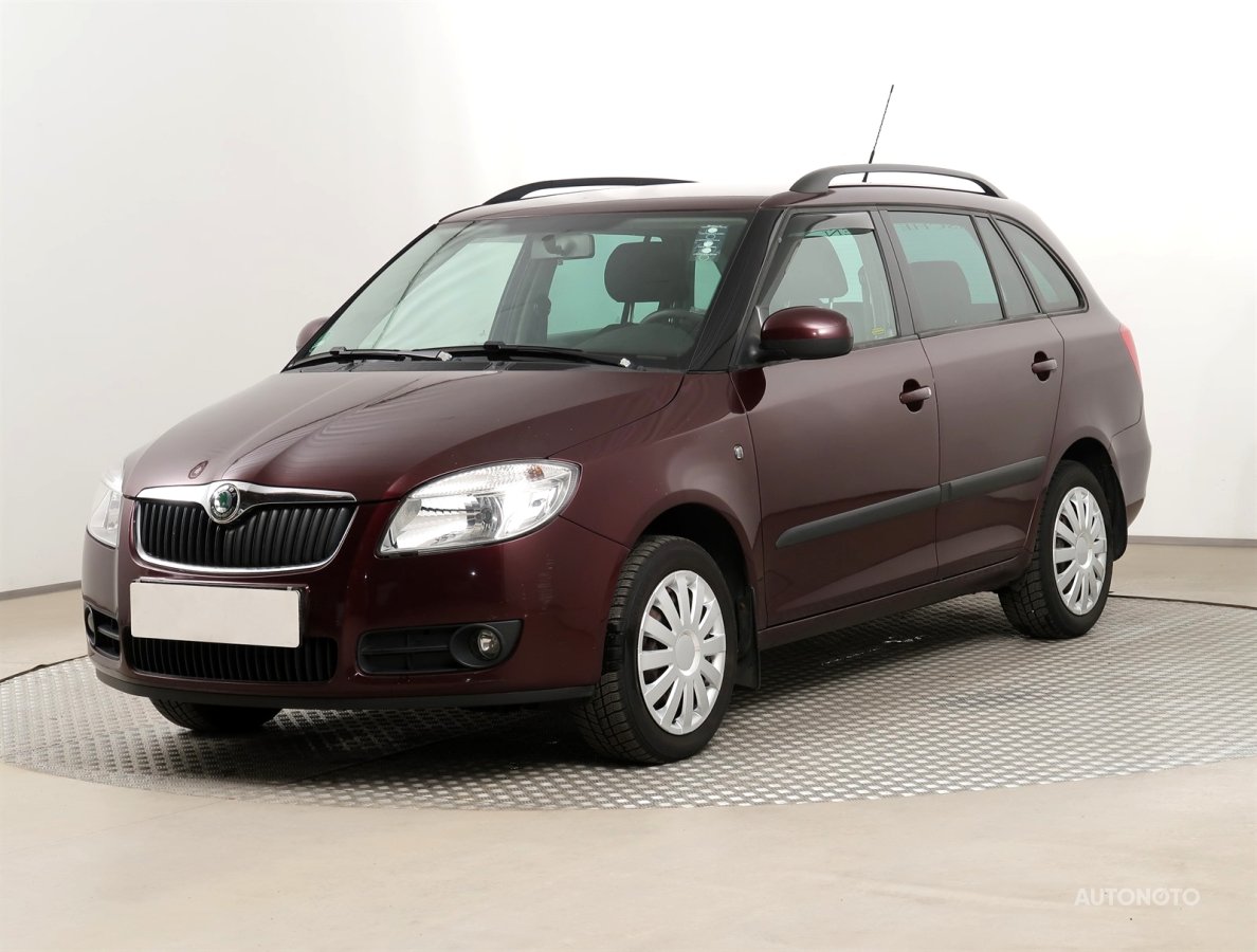 Škoda Fabia, 2009 - pohled č. 3