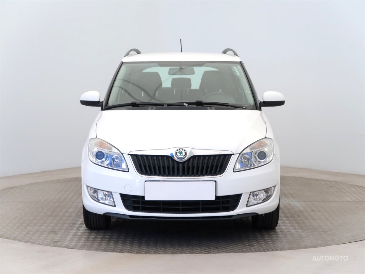 Škoda Fabia, 2012 - pohled č. 2