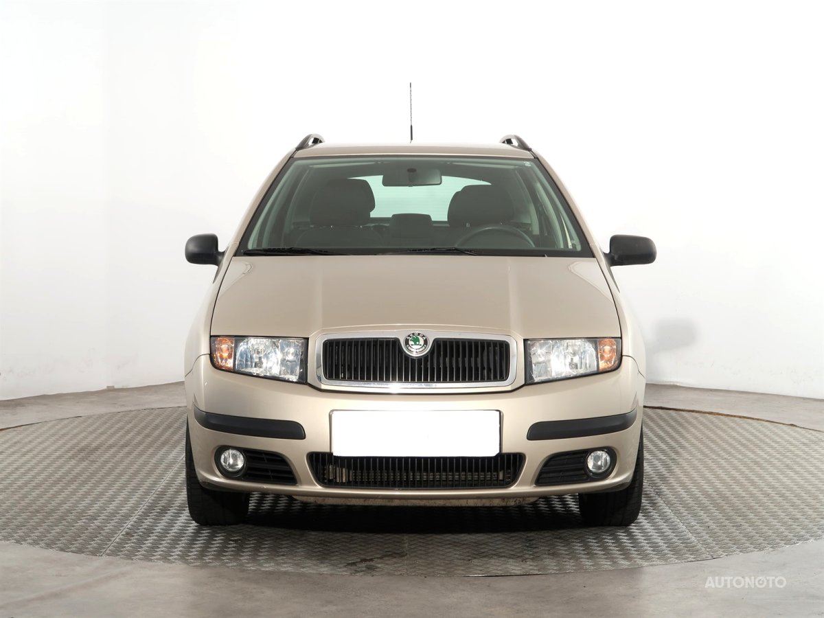 Škoda Fabia, 2005 - pohled č. 2