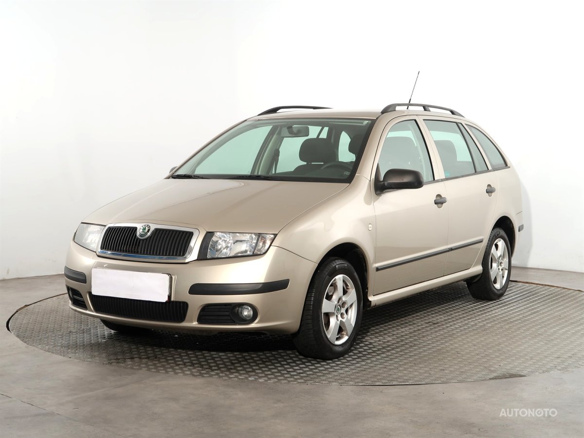 Škoda Fabia, 2005 - pohled č. 3