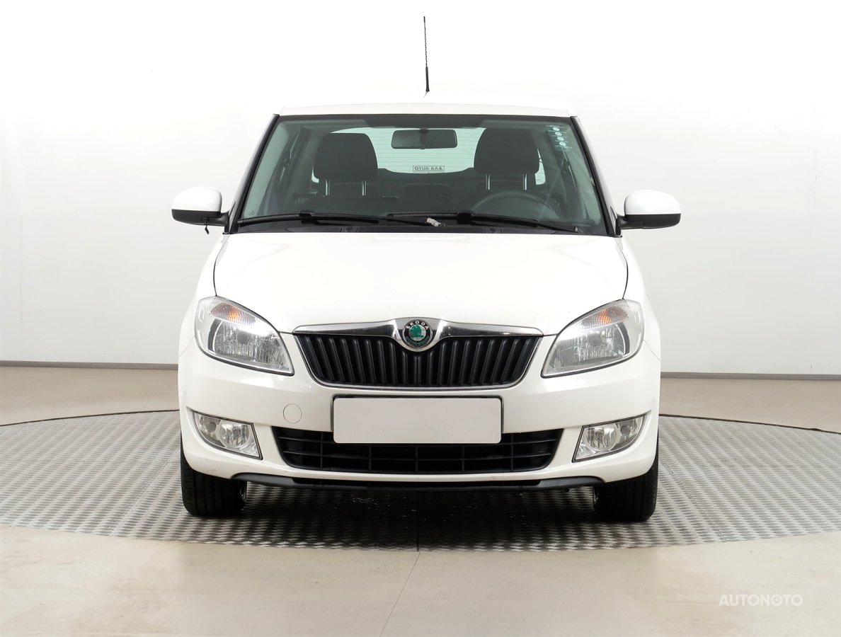 Škoda Fabia, 2011 - pohled č. 2