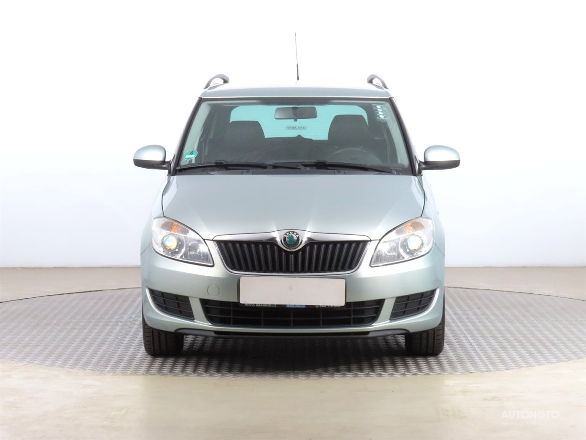 Škoda Fabia, 2011 - pohled č. 2