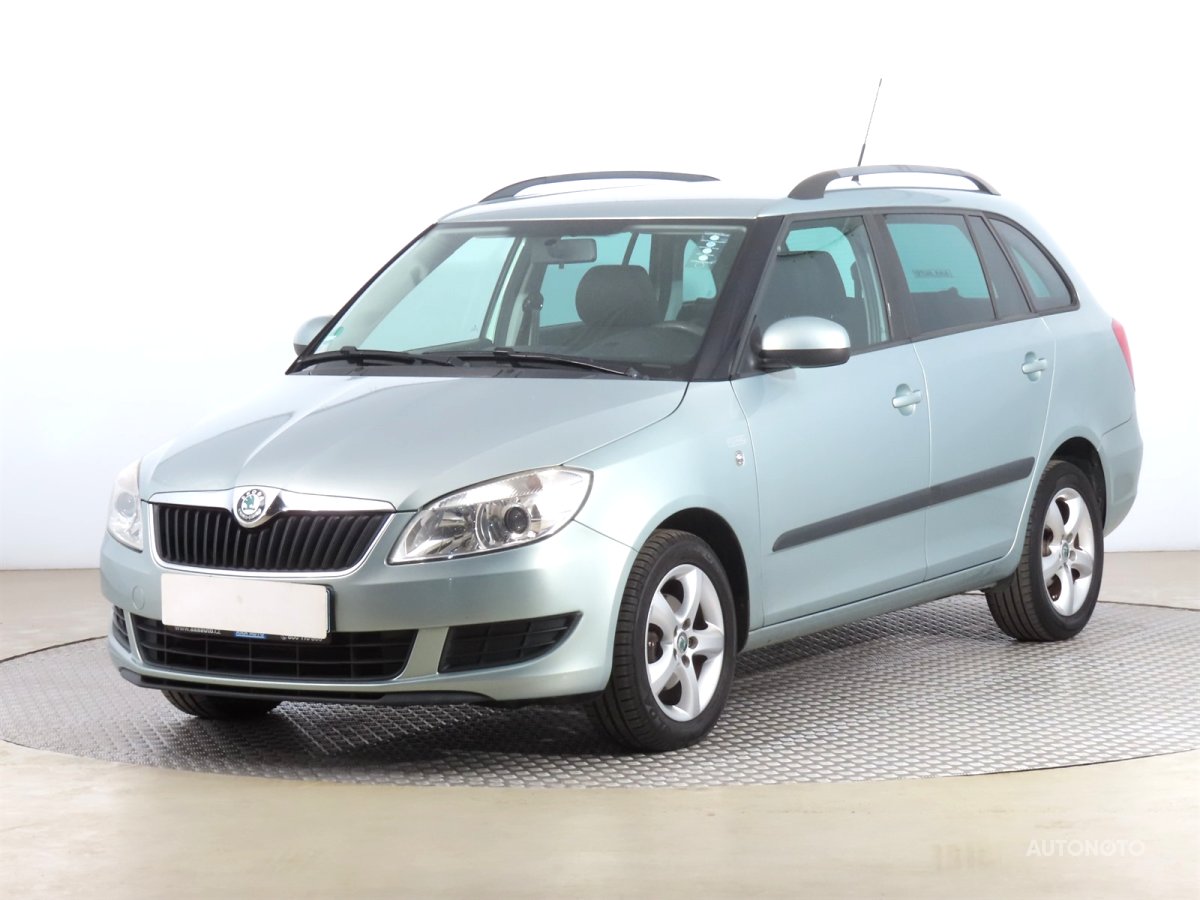 Škoda Fabia, 2011 - pohled č. 3