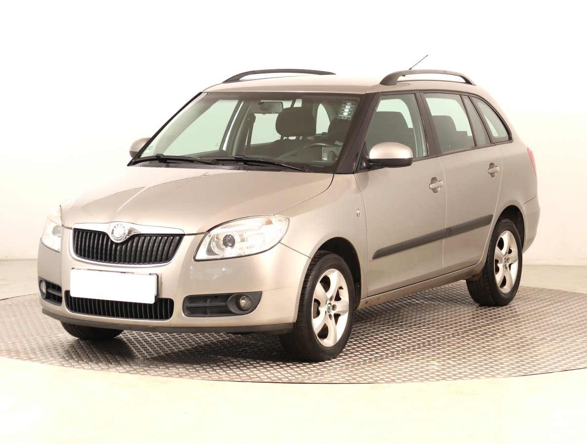 Škoda Fabia, 2008 - pohled č. 3