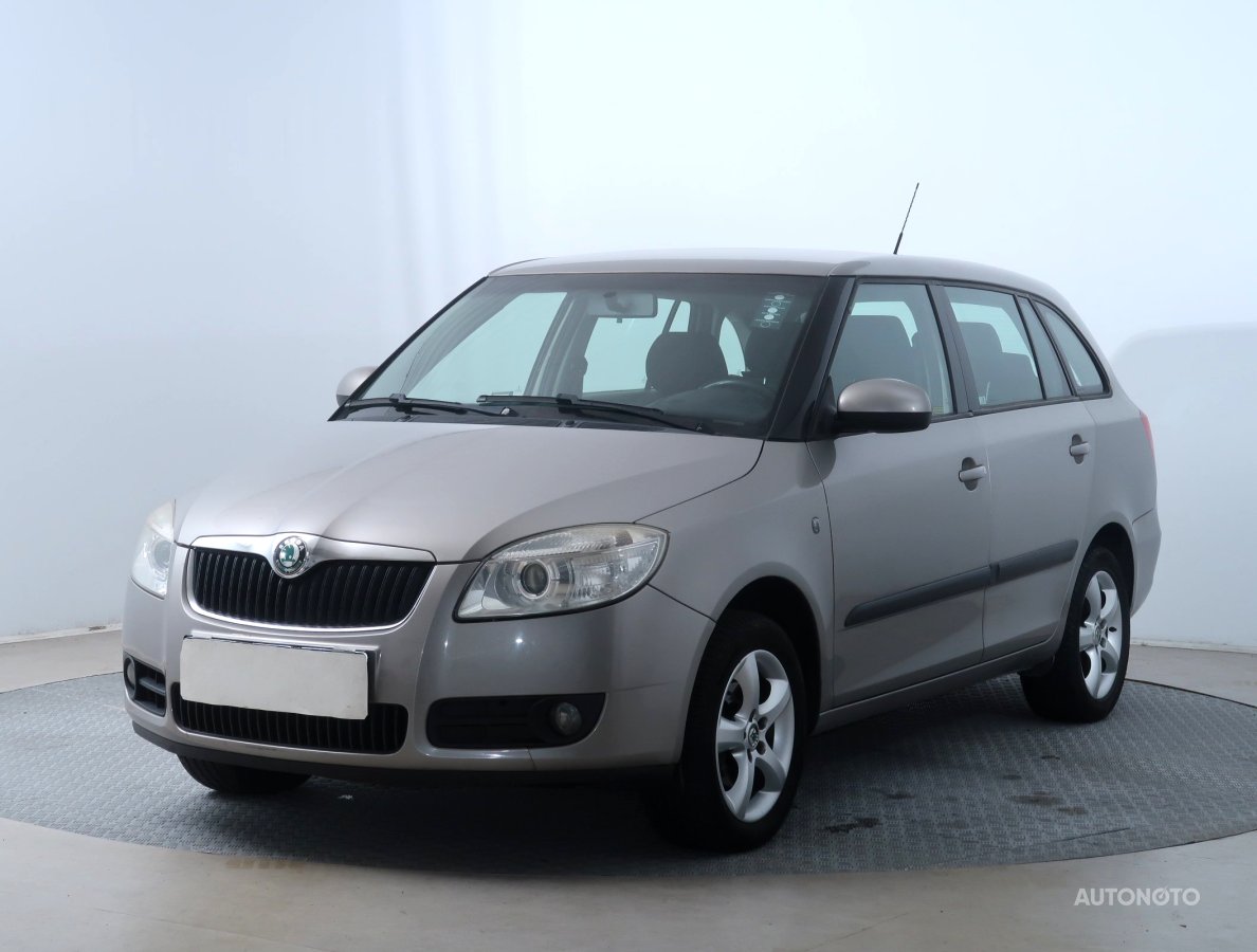 Škoda Fabia, 2009 - pohled č. 3